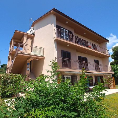 פרמנטורה Apartments Lada 1217 מראה חיצוני תמונה